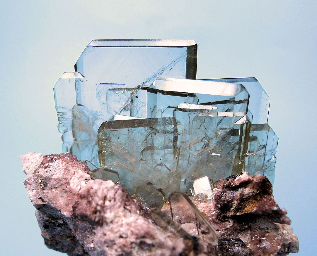 Barite mineral crystals